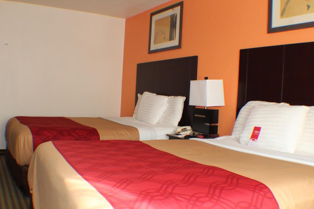Econo Lodge Inn & Suites Natchitoches Exteriör bild