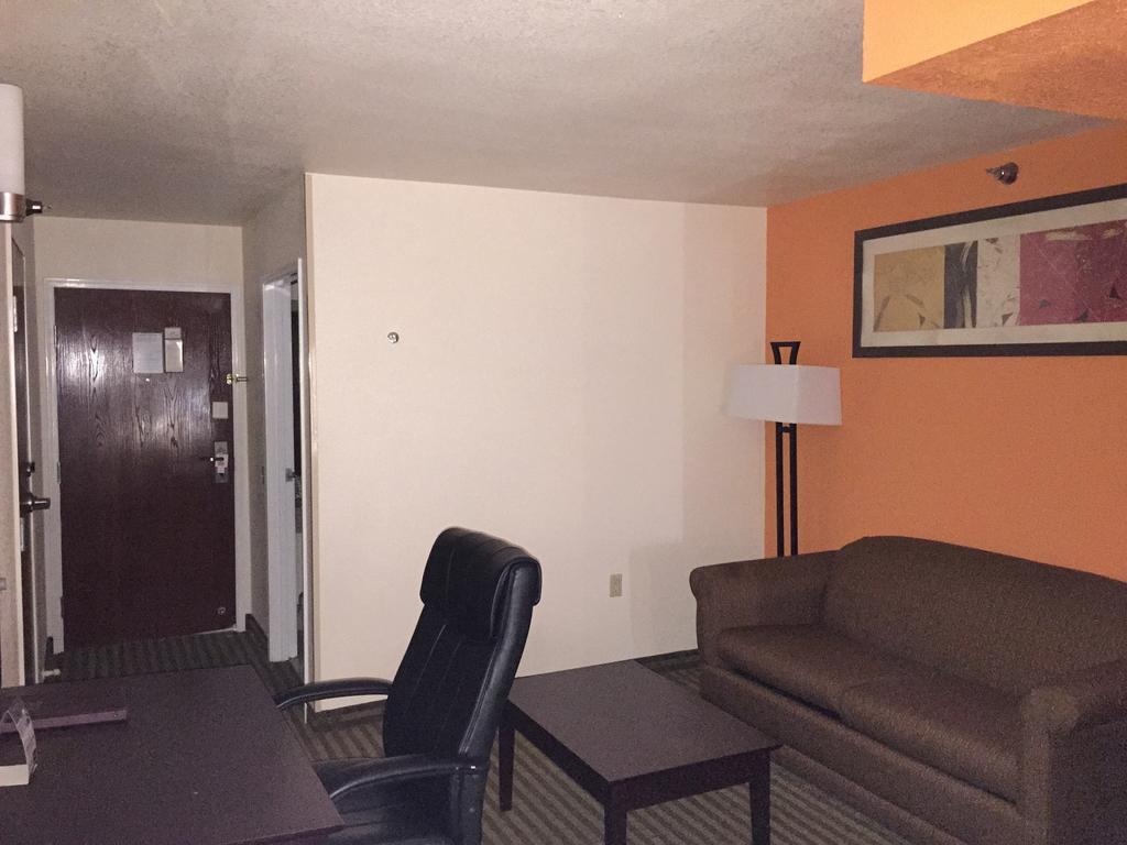 Econo Lodge Inn & Suites Natchitoches Exteriör bild